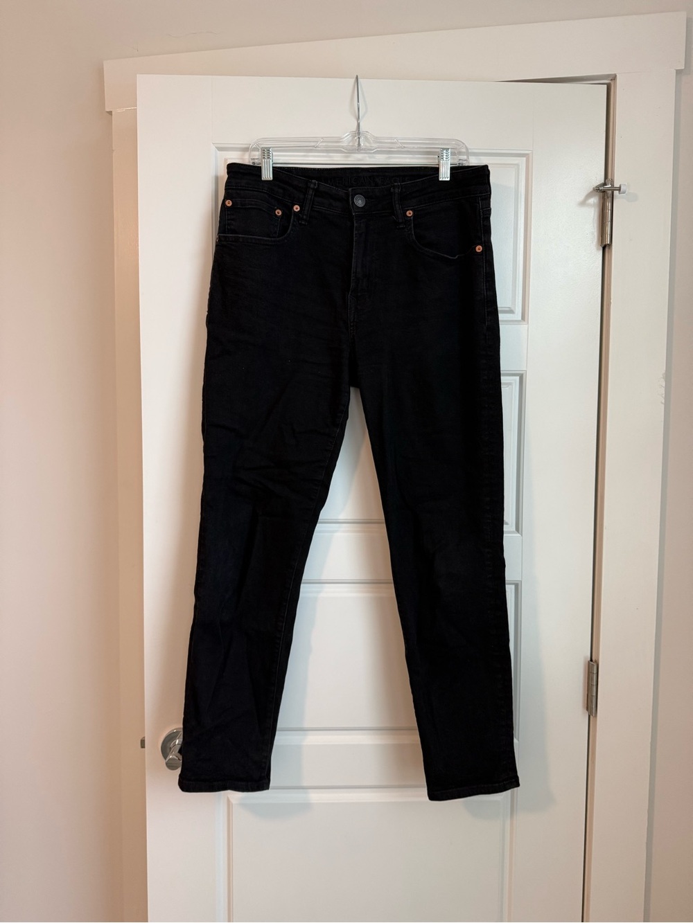American Eagle Black Straight-Leg Jeans